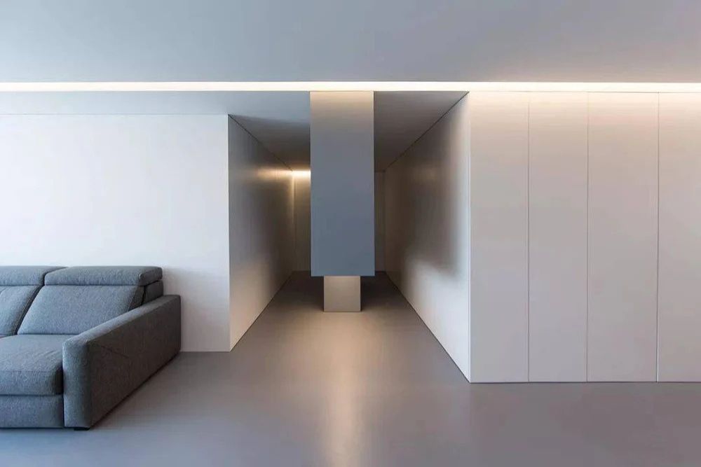 GÜÇLÜ YAPIŞKANLIK