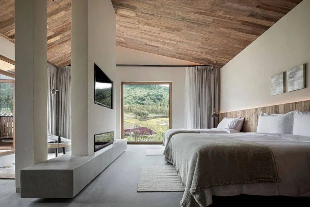 SINIRSIZ ÖZGÜRLÜK